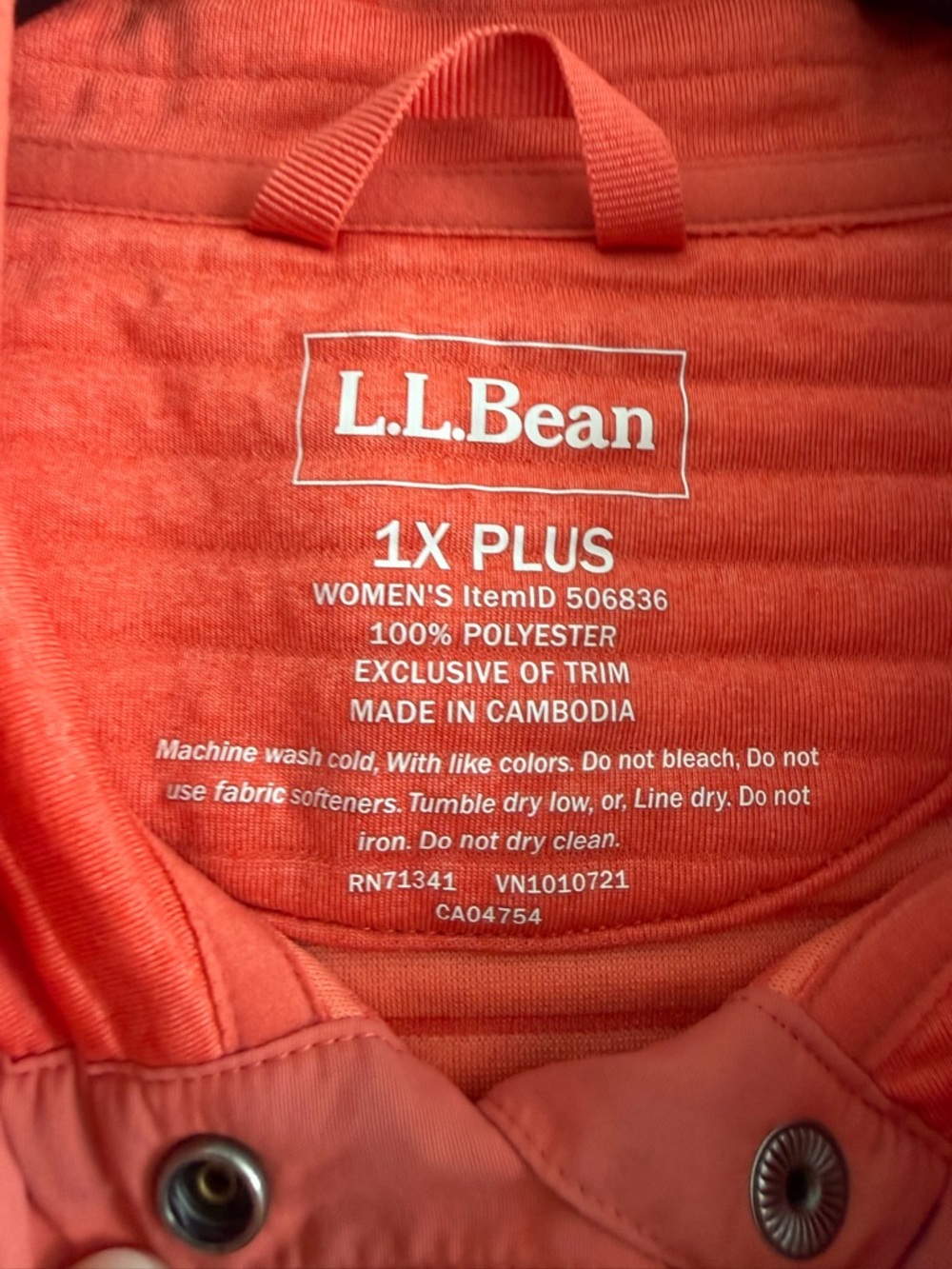 L.L.Bean Coral Ribbed Quarter-Snap Top - Picture 3 of 3